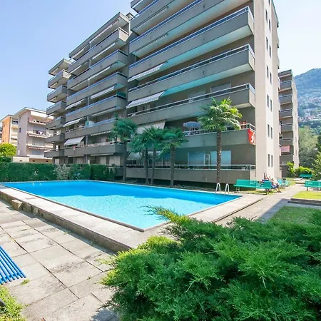 Apartment Pool House - Happy *
