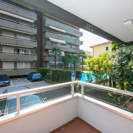 Pool House - Happy Apartment Lugano